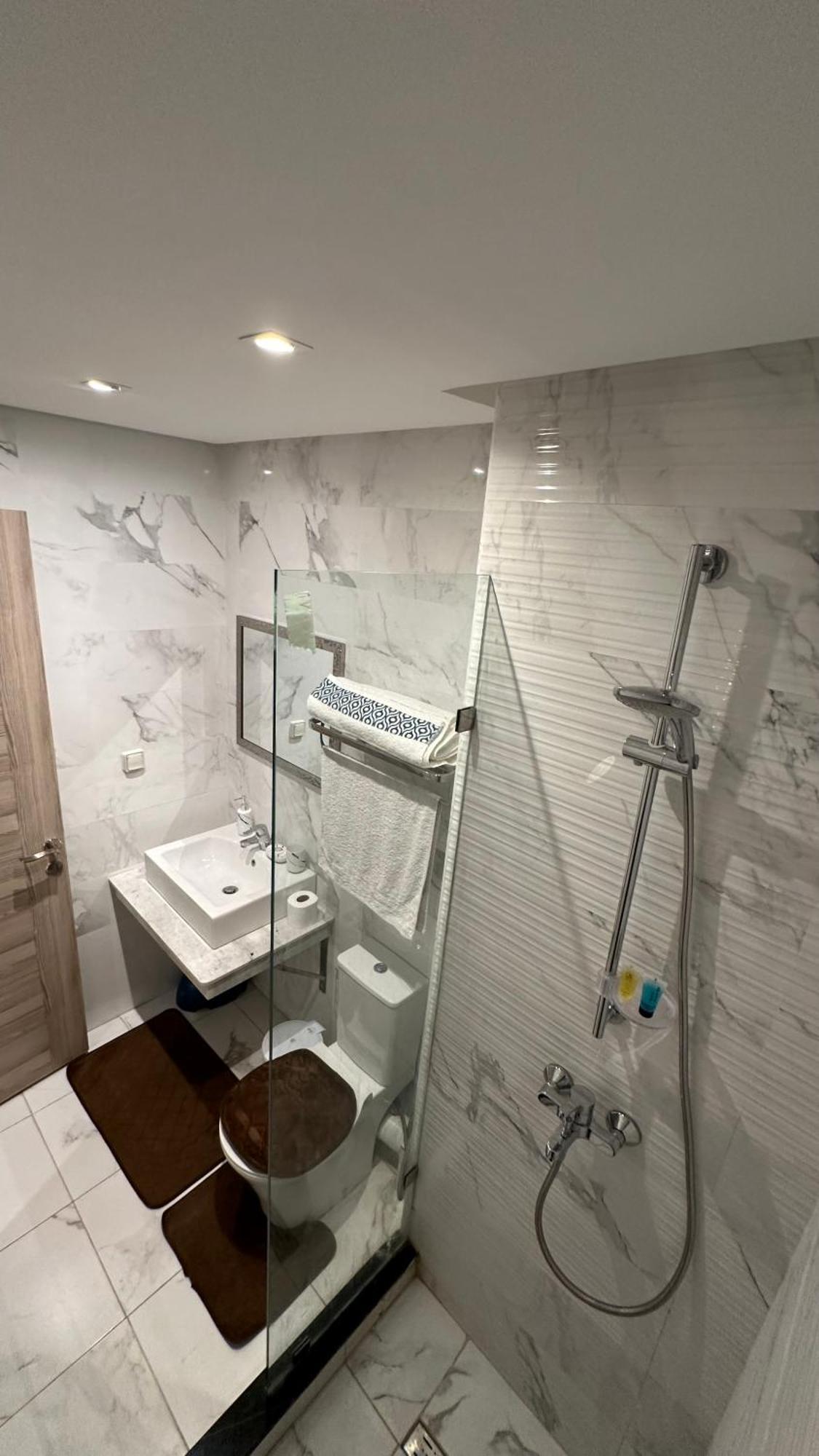 Luxury Family Appart 7 Pers - Checkpoint - Oujda Center Экстерьер фото